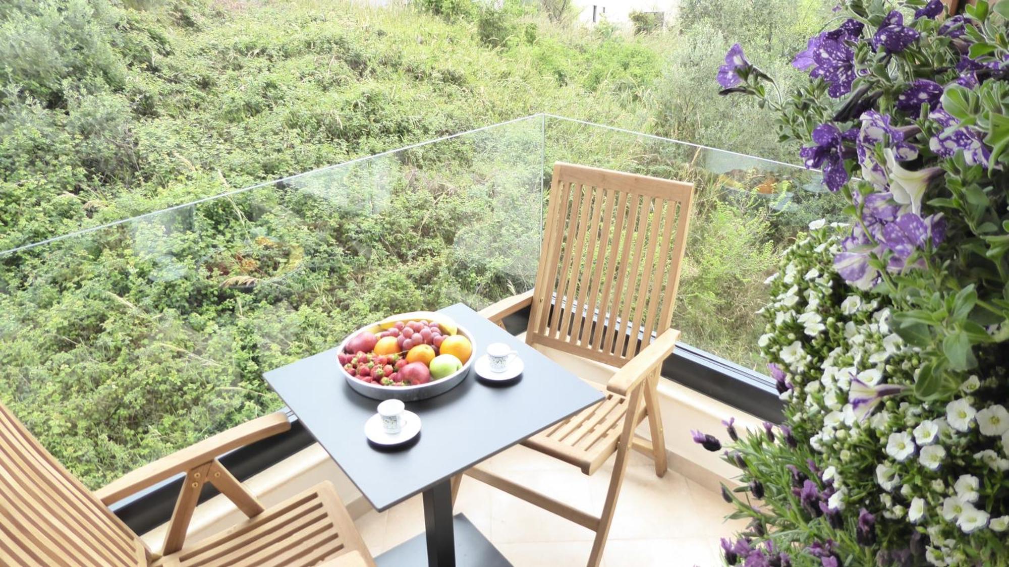 Sea View Garden Spot