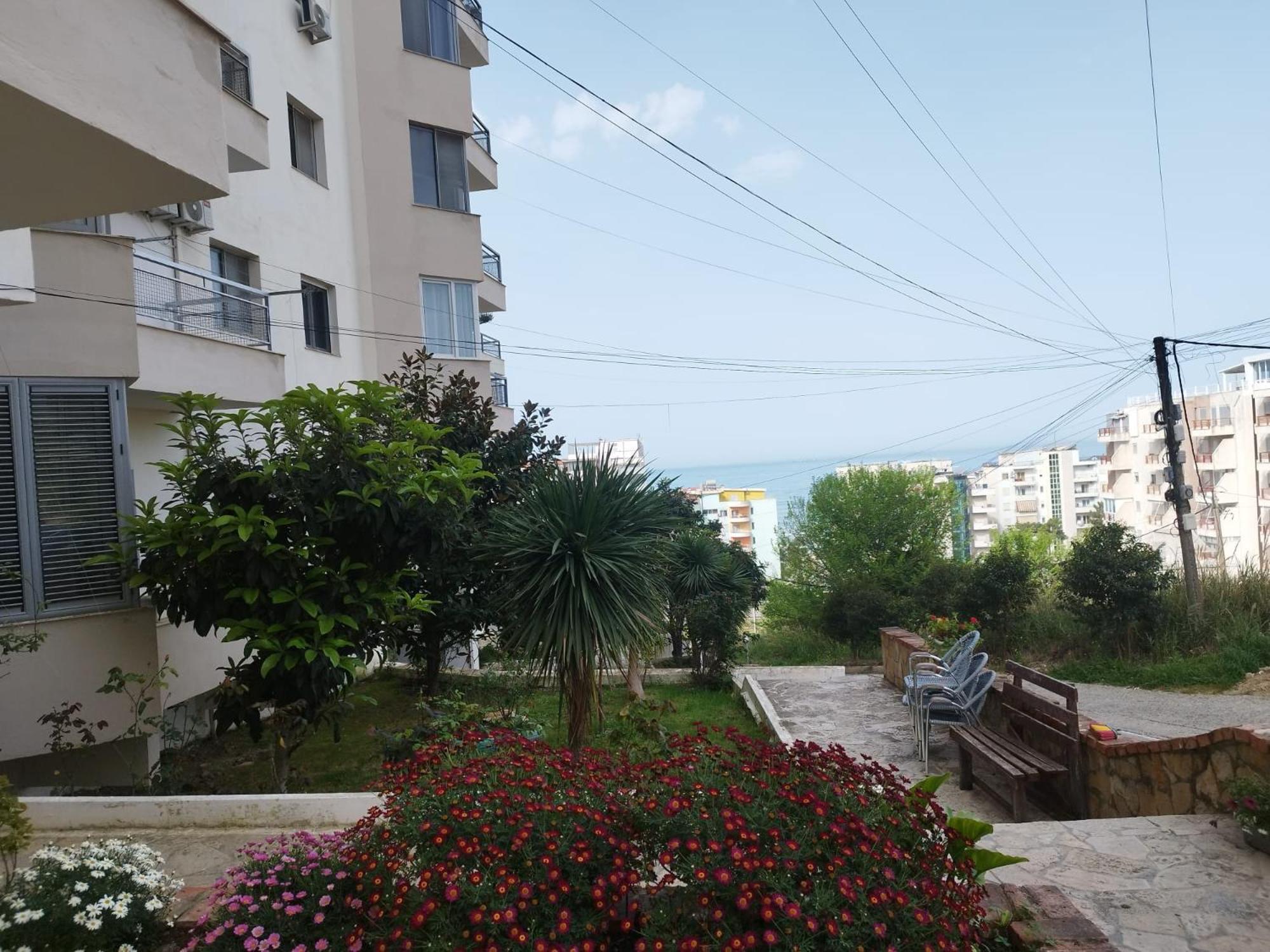 Apartament Sea View Garden Spot